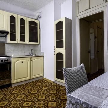 Приозерна вул., 8-А