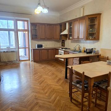 Івана Акінфієва вул. (Фучика), 14-А