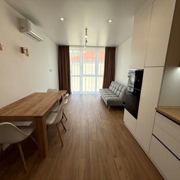 Зелена вул., (Будинок 9)