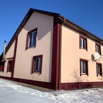 Львівська, 19