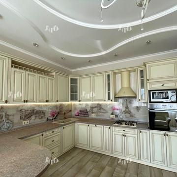 Київська вул., 55