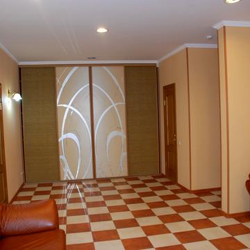 Володимира Івасюка просп. (Героїв Сталінграду), 6