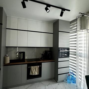 Григорія Сковороди вул., 38