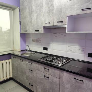 Героїв Крут вул., 6