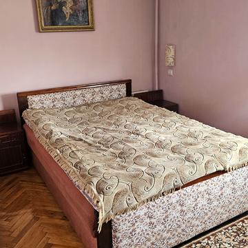 Гетьмана Мазепи вул., 5