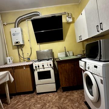 Велика Бердичівська вул., 12