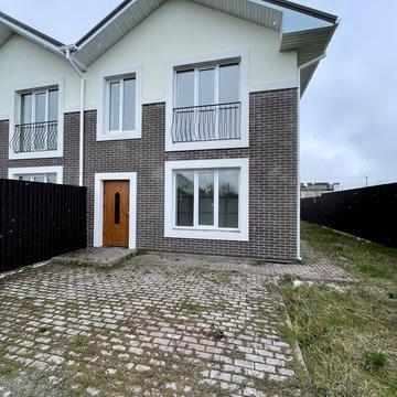 Українська вул., 3/4