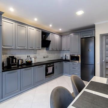 Двірська вул., 20/2