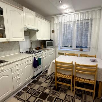 Соборна вул., 22