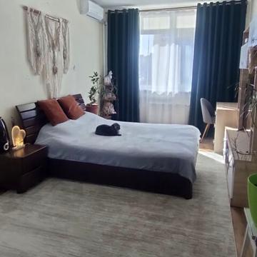 Любомира Гузара просп. (Космонавта Комарова), 46-Б