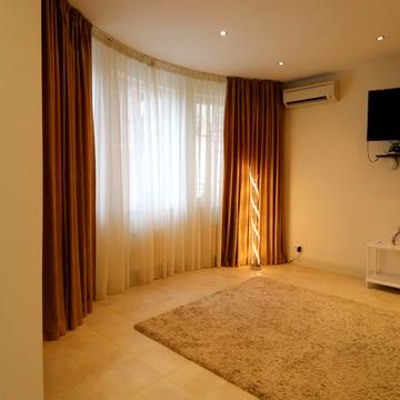 Гетьмана Павла Скоропадського вул. (Льва Толстого), 39