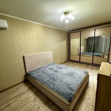 Кобзаря бульв., 4