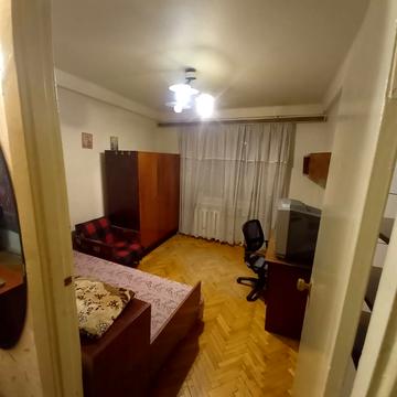 Юлії Здановської вул. (Ломоносова), 30/2