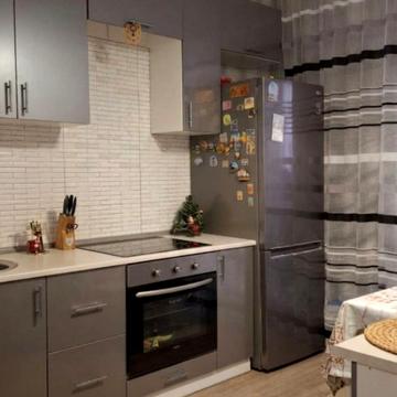 Миру вул., 53