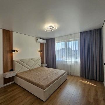 Льонокомбінатівська вул., 1