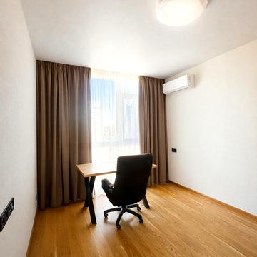 Предславинська вул., 53