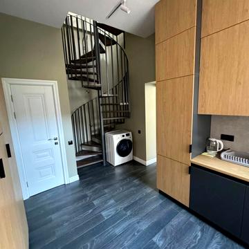 Пантелеймона Куліша вул., 11