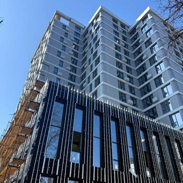 Гетьмана Мазепи вул., (Будинок 1)