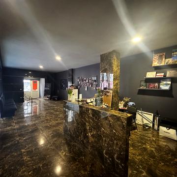 Героїв УПА вул., 73