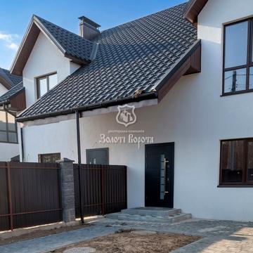 Олега Ольжича, 10