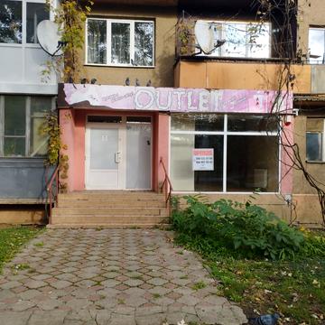 Михайла Грушевського вул., 58