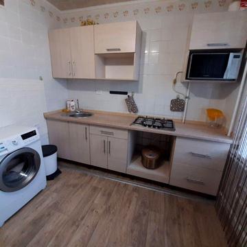 Решетилівська вул. (), 86