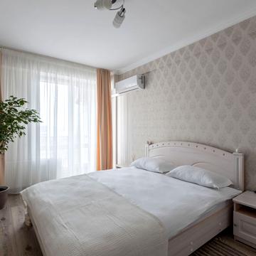 Добровольців вул. (Маршала Говорова), 10в