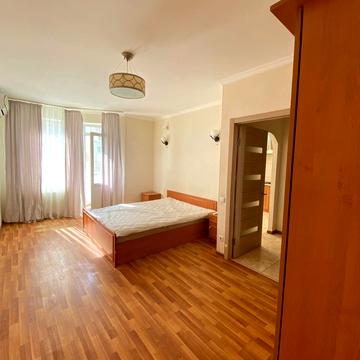 Райдужний масив вул., 18