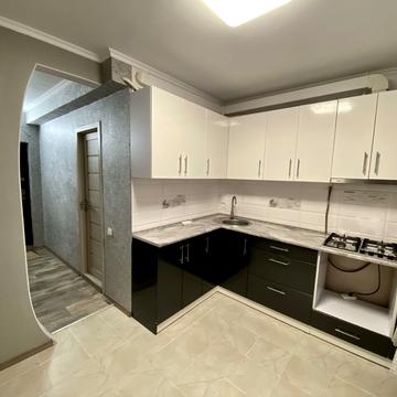 Миколи Світальського вул., 1