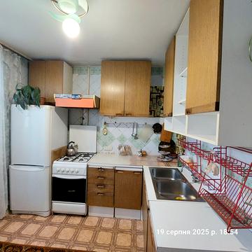 Леся Курбаса просп., 10