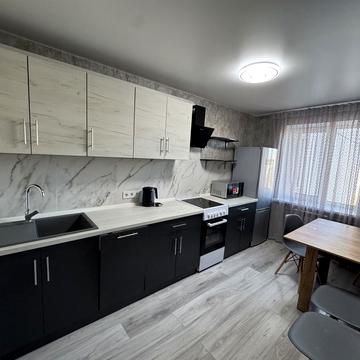 Михайла Котельникова вул., 26