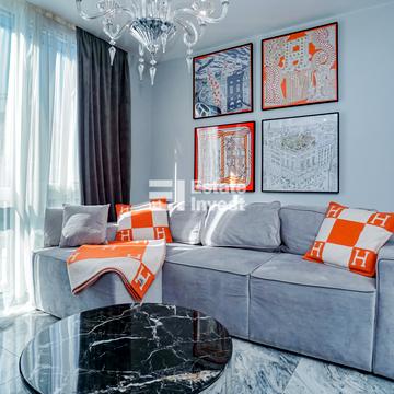 Зарічна вул., 6