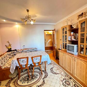 Витвицького вул. (Луначарського), (Будинок 3)