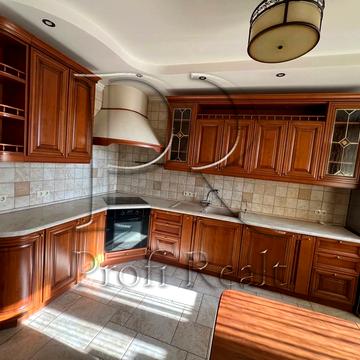 Петра Григоренка просп., 28