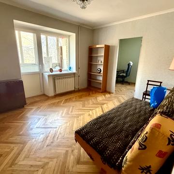 Олени Теліги вул., 35-Е