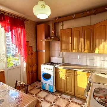 Володимира Івасюка просп. (Героїв Сталінграду), 27-А