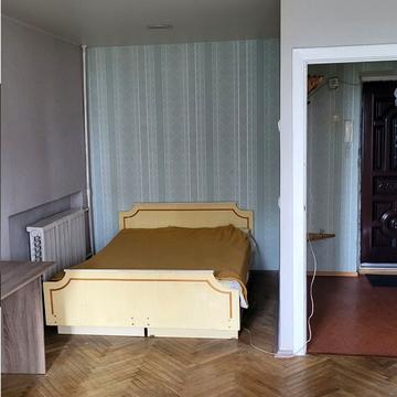 Сергія Берегового вул. (Мартиросяна), 2/6