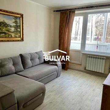 Академіка Павлова вул., 319