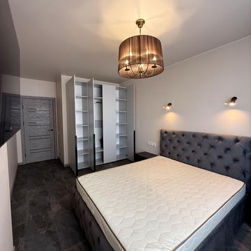 Олександра Олеся вул., 17