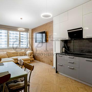 Євгена Сверстюка вул. (Марини Раскової), 6-Г