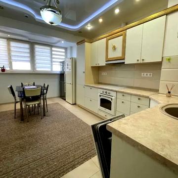 Миколи Закревського вул., 97