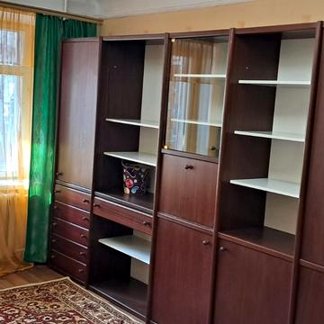 Електриків вул., 28-Б