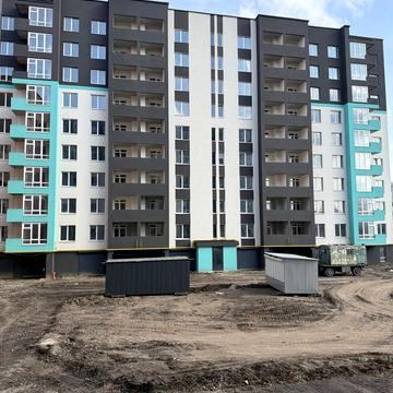 Нижня Берегова вул., (Будинок)