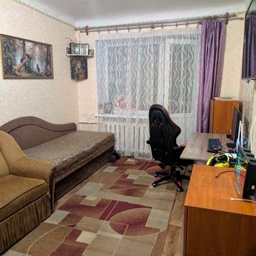 Решетилівська вул. (), 52