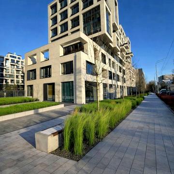 Ґарета Джонса вул. (Сімї Хохлових), 12