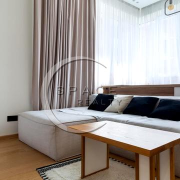 Саксаганського вул., 37-К