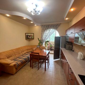 Йорданська вул. (Лайоша Гавро), 9-К