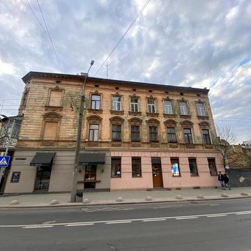 Вячеслава Чорновола просп. (), 23