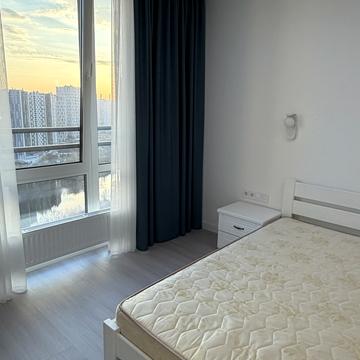 Дніпровська набережна вул., 20-А