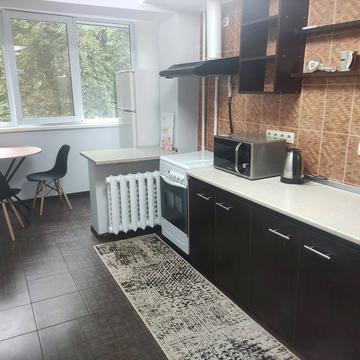 Дегтярівська вул., 45